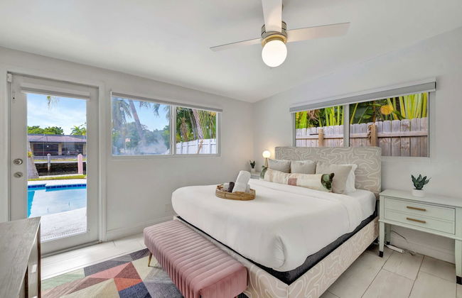 Poolside Paradise Dock & Pool! - Foto 10