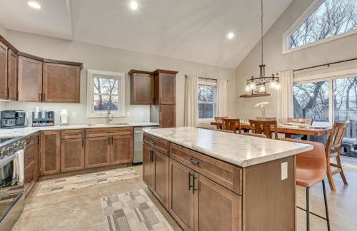 Hot Tub, Water Access Cabin Near Lake Red Rock! - Foto 9