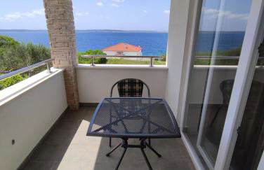 House Natali 70m from the beach - free EV top up - Photo 49