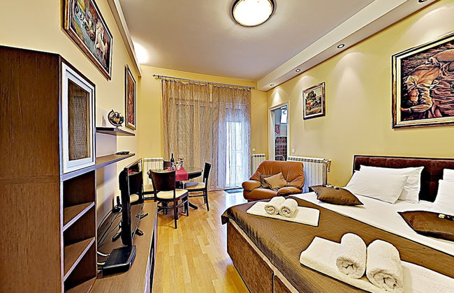 Basco Knez Mihailova Apartments - Photo 10