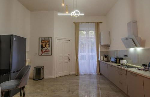 Nofa Apartments - Altbau Apartments am Kudamm - Foto 20