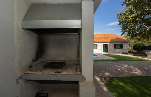 Experience VILLAGE LIFE - Jokini Dvori with private pool - Foto 37