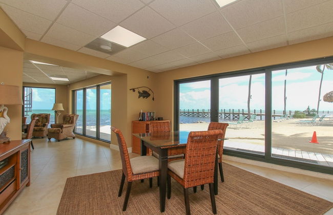 This Condo Is Located In One Of Islamorada's Most Prestigious Condo Complexes. 2 Bedroom Condo by RedAwning - Foto 38