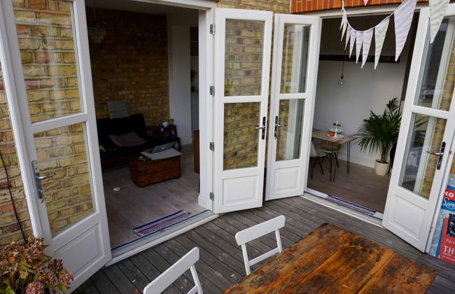 Beautiful Canalside 1-bedroom Flat With Terrace - Foto 39