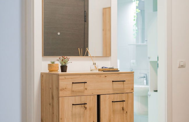 Essenza Charming Two BedRoom Apartment - Photo 19