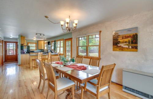 Montrose Family Home with Yard and Fruit Trees! - Foto 7