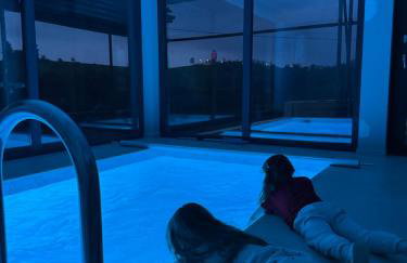 Novak Home - Luxury villa with indoor pool & sauna - Photo 6