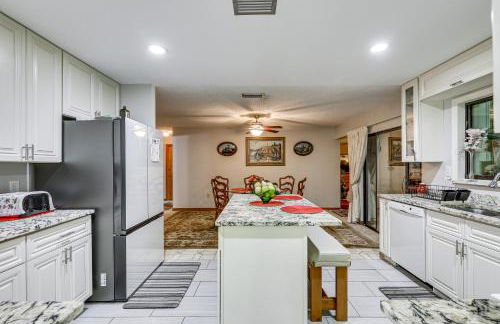 Spacious Brandon Home 10 Mi to Downtown Tampa! - Photo 14