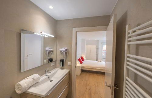 Clínica Universitaria y Hospitales by Clabao - Photo 71