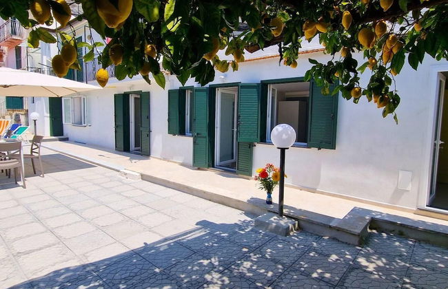 Villa in Lemon Grove With Sea Views & Sea Breeze - Foto 37