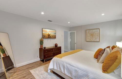 Riviera - Canal Views, Pool, & Work Friendly. - Foto 29