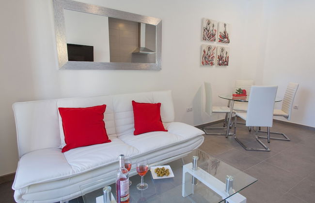 Apartamentos Terrazas de la Catedral - Photo 47