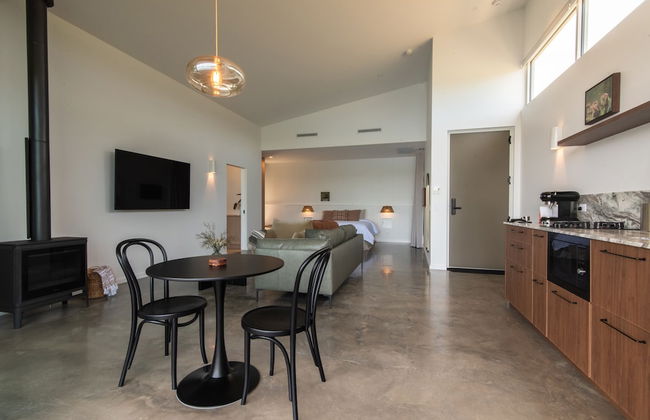 Edge Luxury Villas - Photo 5