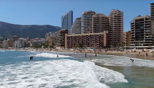 Transfer from Alicante airport to Calpe in private Sedan car max. 3 passengers - Photo 3