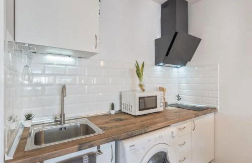 Moderno Estudio con Piscina en Arona - Ideal para Parejas - Foto 16