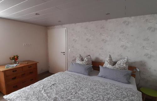 Ferienwohnung am Fussweg zur Therme - Foto 4