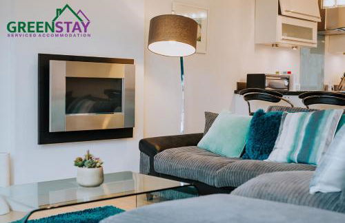 "The Penthouse Newquay" by Greenstay Serviced Accommodation - Spacious 3 Bed 3 Bath Apt with Sea Views, Sun Terrace & Private Parking - Perfect For Families, Small Groups & Business Travellers - 5 Mins To Beaches, Shops & Restaurants - Dog Friendly - Foto 26