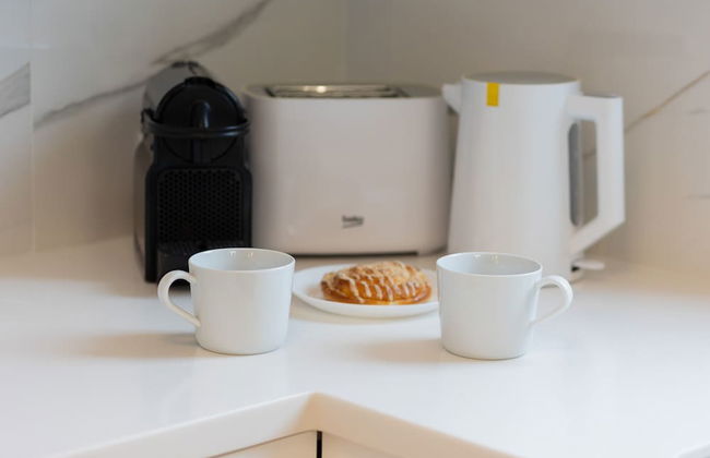 Dark Green Apartment by Renters - Foto 18