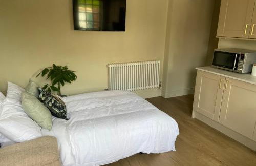 Cosy small cottage in Wirral Merseyside with kitchen - Foto 16