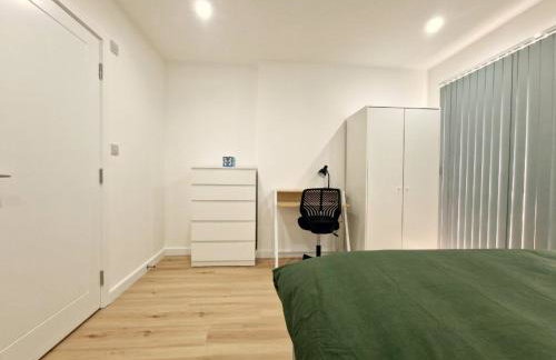 FlexiLux Stays - Luxury Brand New Apt L1B233 - Foto 17