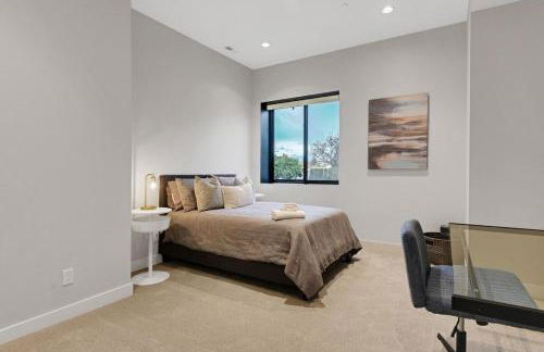 4BR 4BA Modern Lakefront Lodge - Foto 26