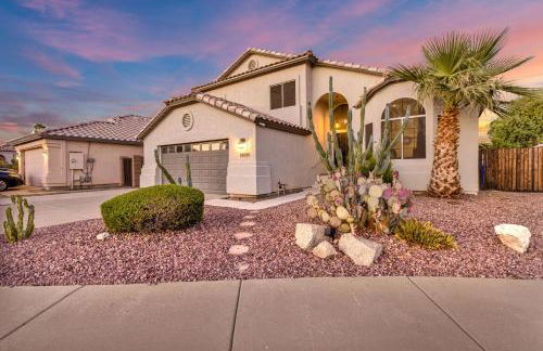 Sparkling Saltwater Pool - Spa - Firepit - WiFi - 4BR 3BA - Near Top Golf Courses - Foto 3