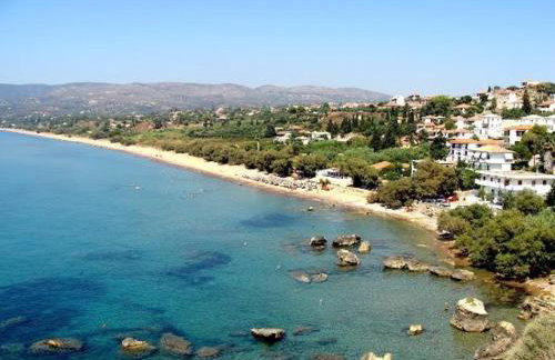 FOTIS HOUSE - Photo 32