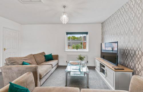 Modern 2-BR Home WiFi plus Parking - Photo 9