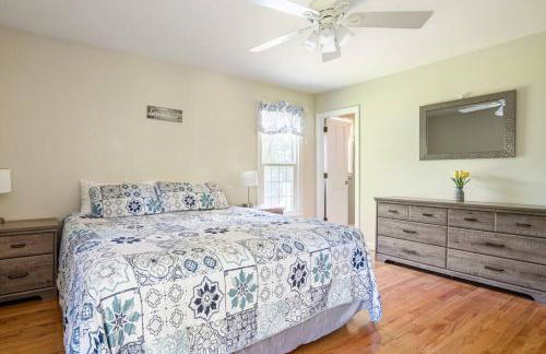 Berkshire Vacation Home in Lee - Pool is Open! - Foto 73