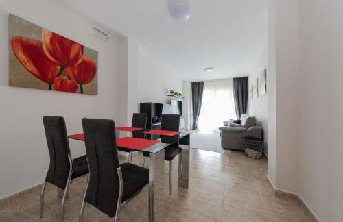 Cambrils Haven:2BR+2Bth+WF+Pool - Photo 2