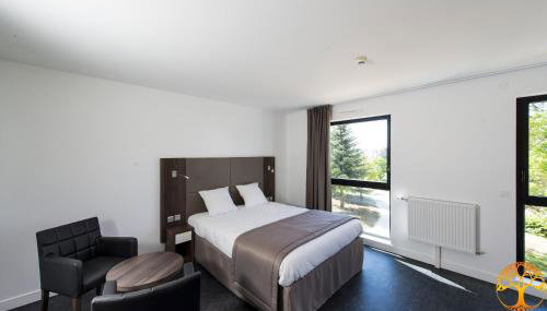 Adonis Dijon Maison Internationale - Foto 1