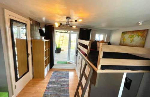 Shoreditch Cinema & Sauna retreat- 2BDR House with Garden & Games Room - Sleeps 6 - Photo 30