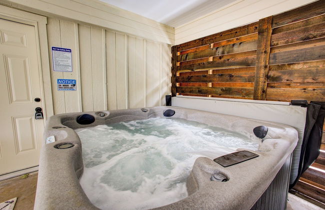 Casablanca Waco - Photo 18