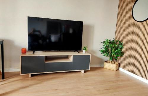 Apartamento nuevo con parking y piscina gratis - Photo 16