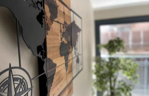 City Centre 2BR Apartment, Free Parking! - Foto 19