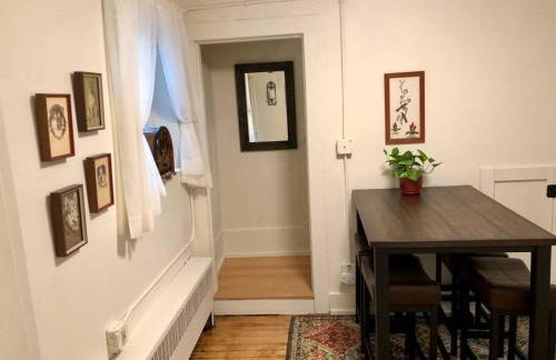 Coastal Cabin - Downtown Historical Log Home - Foto 28