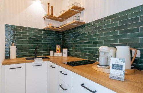 Best Butler Skyline Lodge City Apartment Netflix - Foto 7