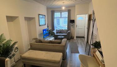 Anfield cosy stay - Photo 1