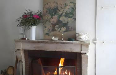 Maison au pied des remparts - Foto 12