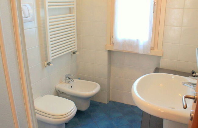 Holiday Home with Nicely Decorated Interior near Lake Garda - Foto 13