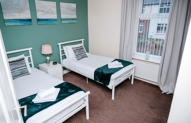 Woodhouse Lodge - Photo 5