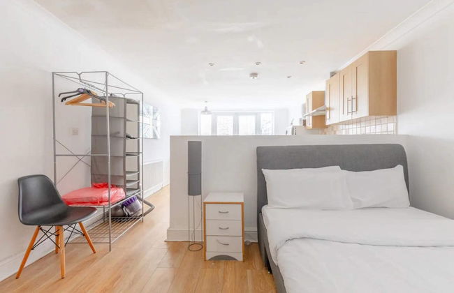 Studio W/private Patio Heart of Brixton, London! - Foto 2