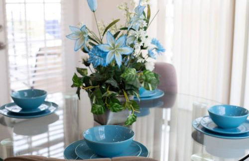 545 -Beautiful 4 Bed Home with Sparkling Pool and Games Room - Foto 20