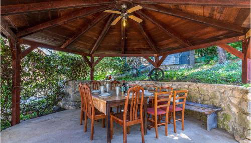 1 Bedroom Cozy Apartment In Bakar - Foto 1