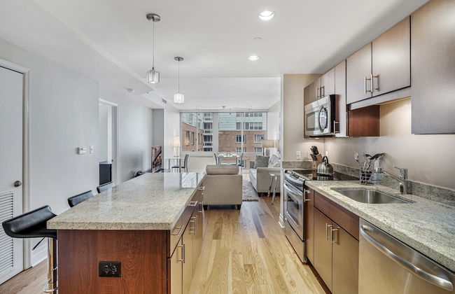 Global Luxury Suites at Foggy Bottom - Foto 6