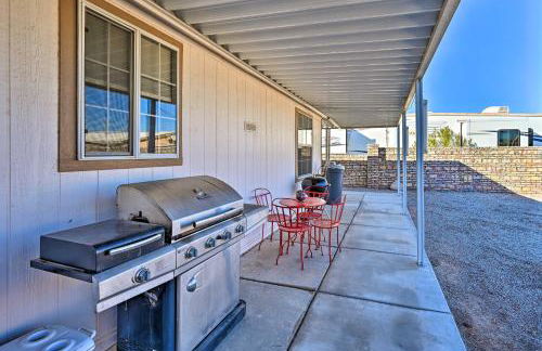 Yuma Vacation Rental with Yard and Grills! - Photo 23