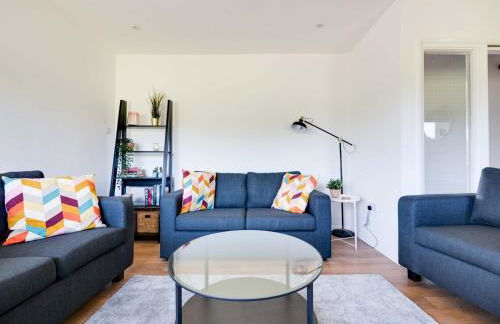 Pass the Keys Lovely 3 Bedroom property golf club and parking - Foto 1