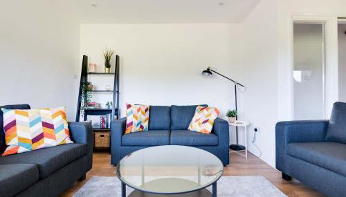 Pass the Keys Lovely 3 Bedroom property golf club and parking - Foto 1, Other