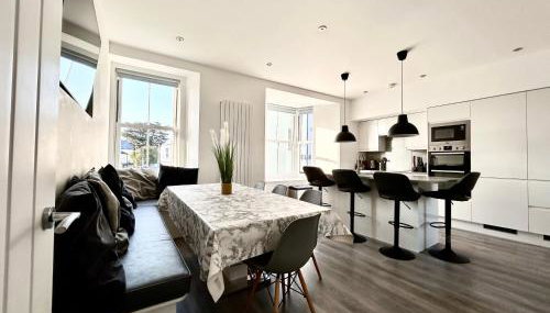 Tenby Heights, 5 en-suites, Parking & Garden - Foto 3