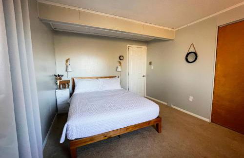 Finn's Hideaway -Modern family river home - Foto 25